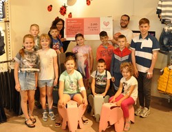 Tschernobylkinder bekommen Unterstützung und Erholung durch den Verein Soziales Ybbs und die C&A Foundation
